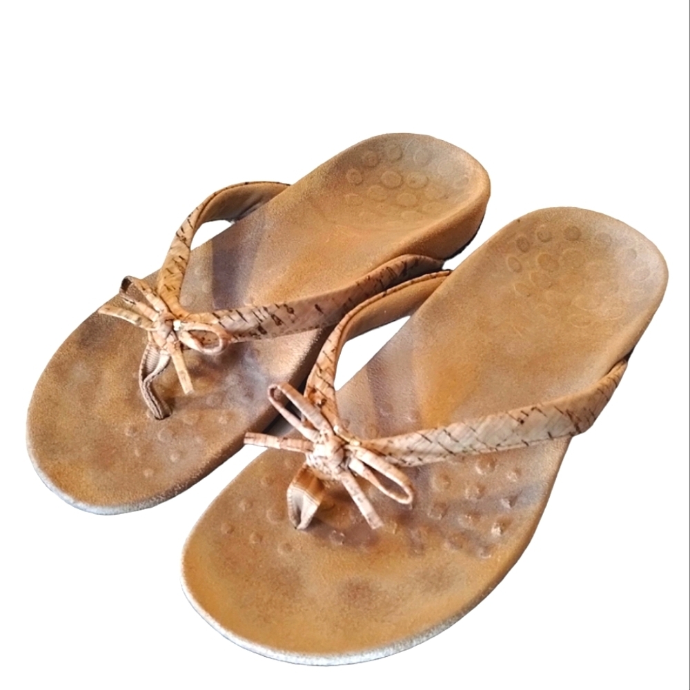 Vionic BELLA II Toe Post Gold Cork Sandals Comfort Size 7 1/2